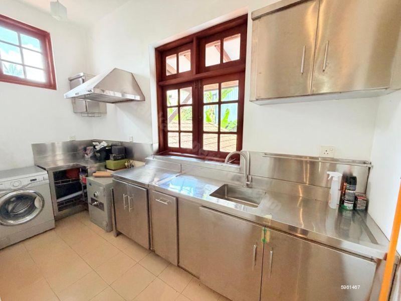 House for sale in Pita Kotte