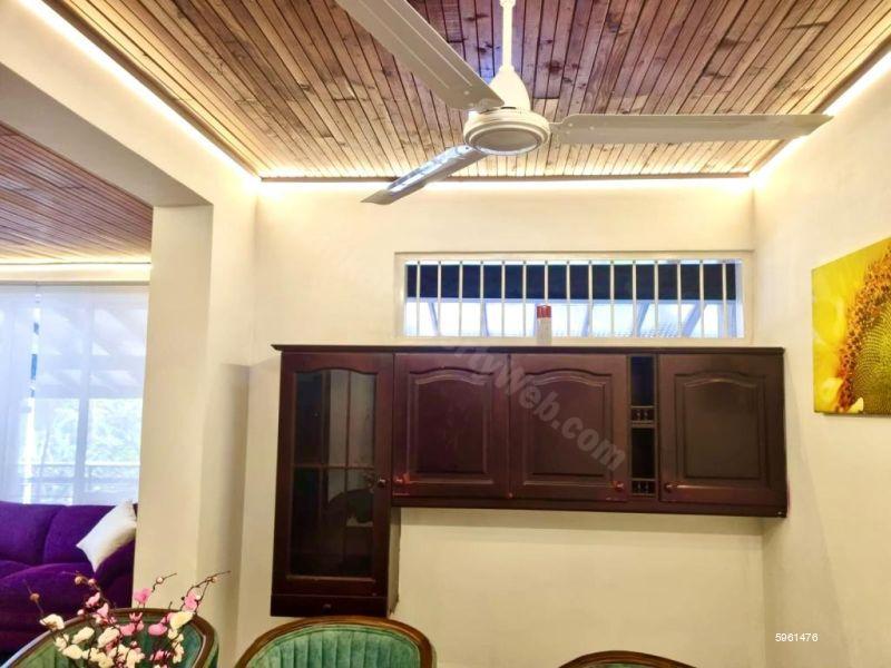 Living Room - House for rent in Nugegoda