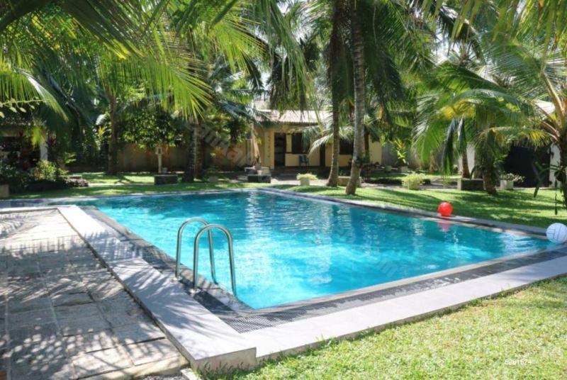 Ahungalla Villa for sale/rent