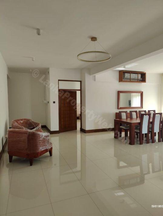 Apartment for rent in Colombo 6