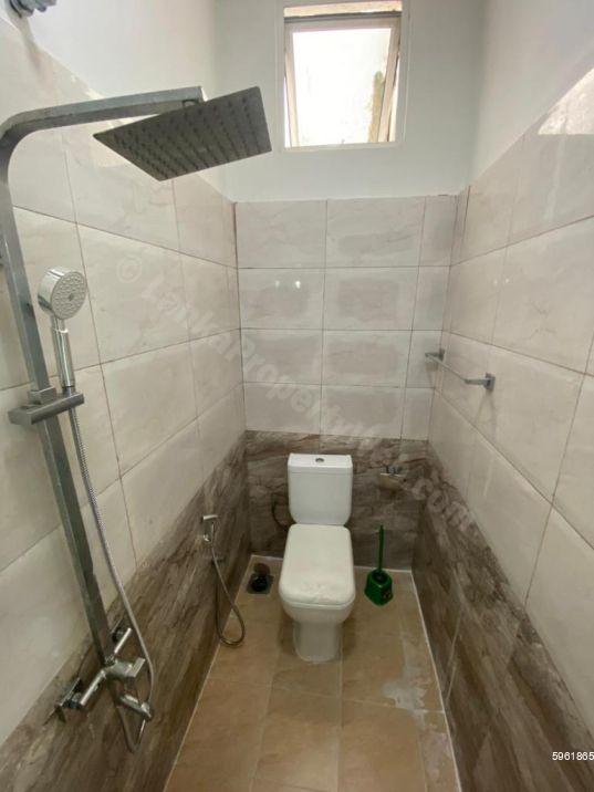 Bathroom - Apartment for rent in Kalubowila