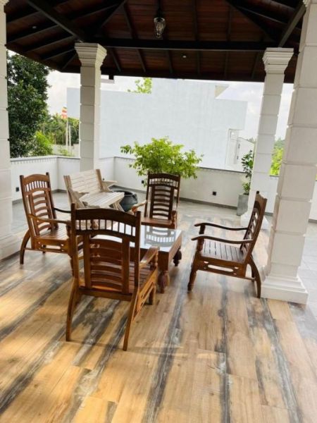 Dining room - Architecturally Designed Luxury 3-Story House for Sale – Akuregoda
