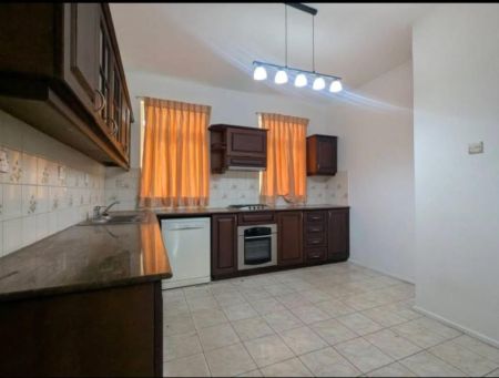 Kitchen - Spacious 4 Bedroom House for Rent – Nawala