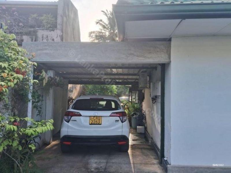 Exterior - House for sale in Mount Lavinia
