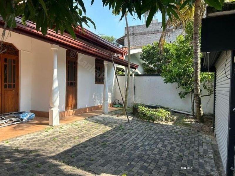 House for sale in Maharagama