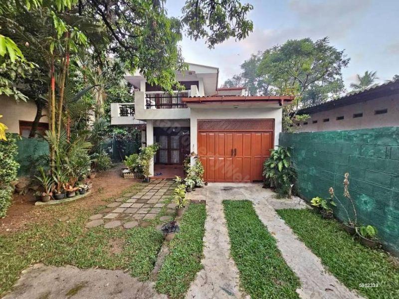 House for sale in Pannipitiya
