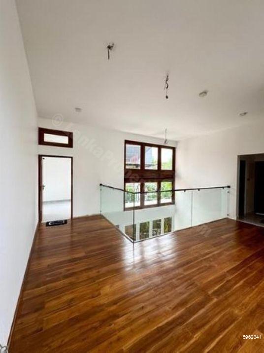 House for rent in Thalawathugoda