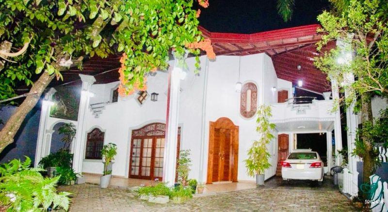 House for sale in Kadawatha