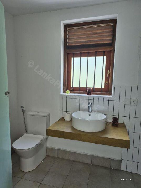 Bathroom - House for rent in Hokandara
