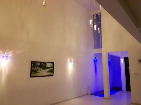 Pool - Single House Rent Dehiwela Nadimala 