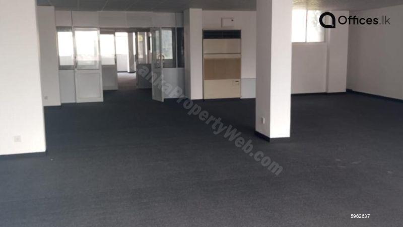 Commercial for rent in Colombo 3