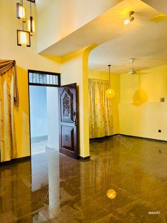House for rent in Thalawathugoda