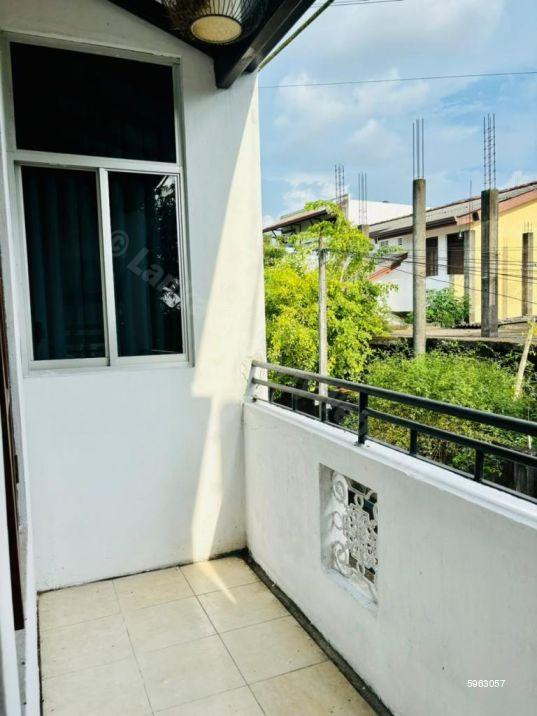 Exterior - House for rent in Thalawathugoda