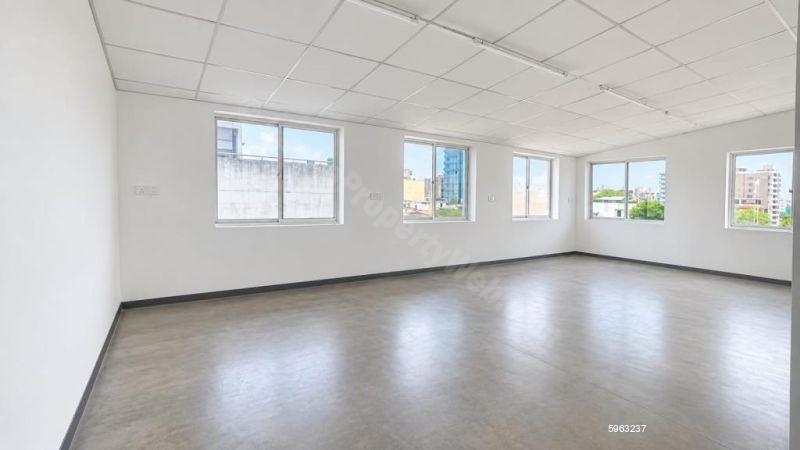 Commercial for rent in Colombo 6