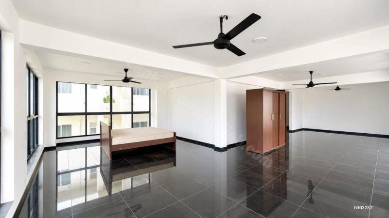 Commercial for rent in Colombo 6