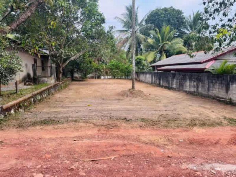 Bare Land for sale in Kadawatha