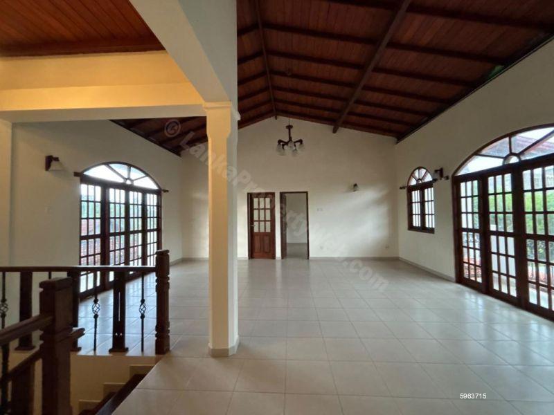 House for sale in Boralesgamuwa