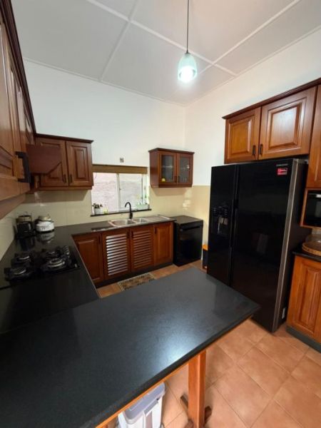 Kitchen - Fully Furnished 4BR Home In Bambalapitiya for Rent, Colombo 4