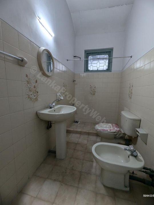 Bathroom - House for sale in Nugegoda