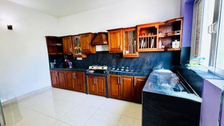 Kitchen - (SR1553) Luxury Three Storey House for Rent in Rajagiriya