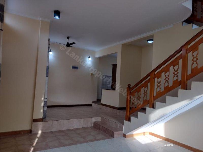 House for sale in Battaramulla