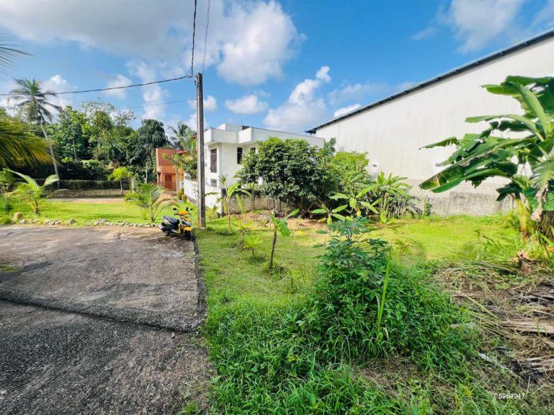 Bare Land for sale in Malabe