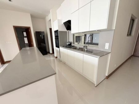 Kitchen - Prime Grand Ward Place – Luxury 3 Br Apartment For Sale Colombo 07