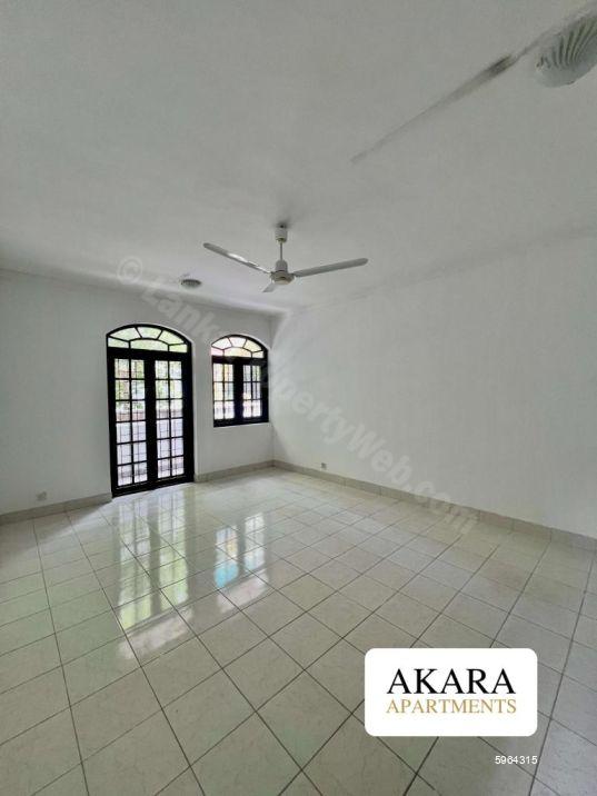 Commercial for rent in Colombo 5