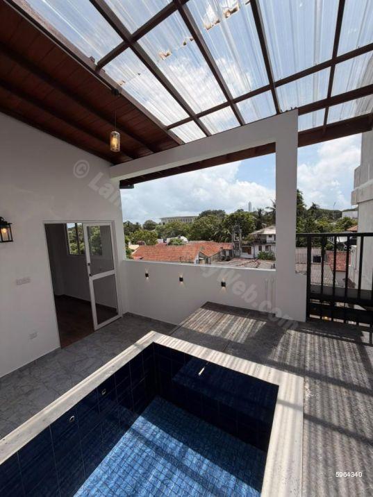 Commercial for rent in Colombo 7