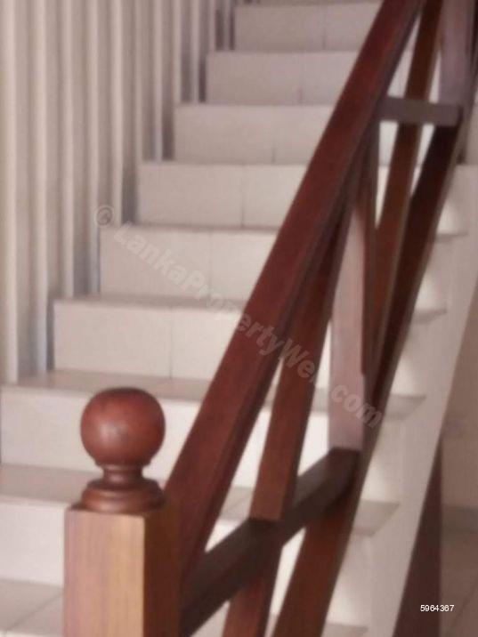 Commercial for rent in Colombo 3