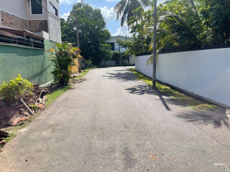 Bare Land for sale in Mount Lavinia