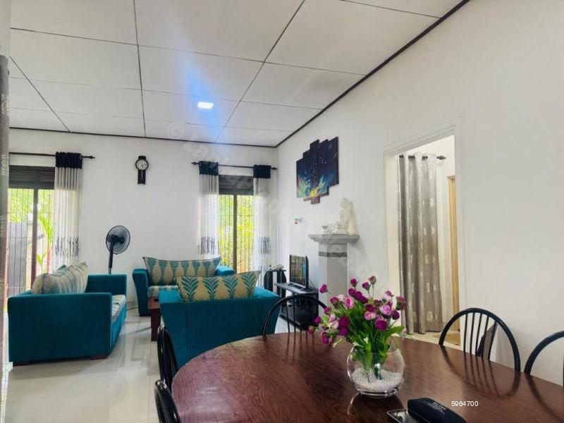 House for sale in Bandaragama