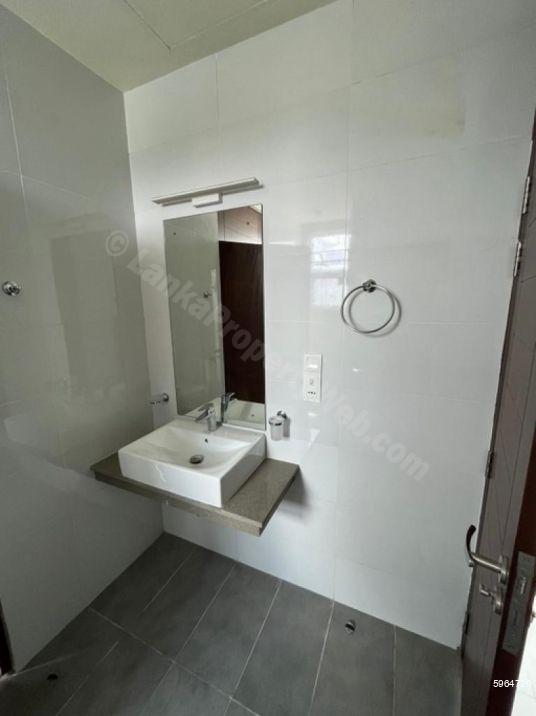 Apartment for sale in Colombo 8