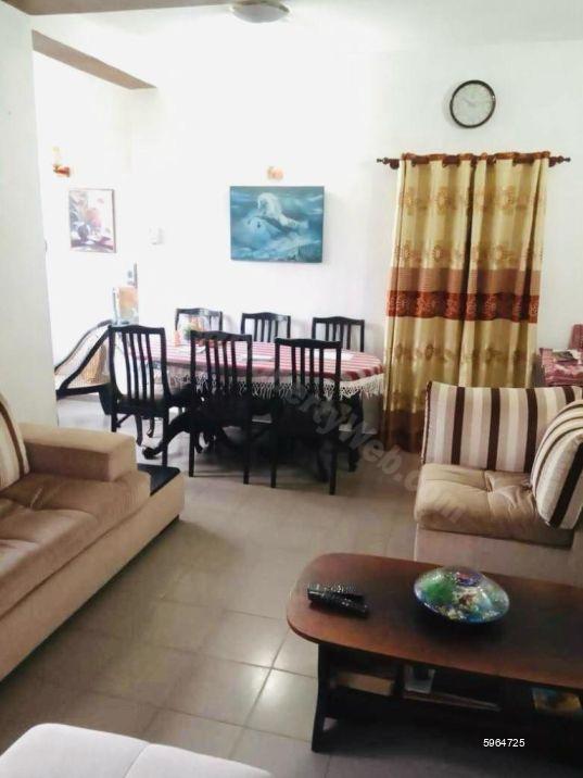 House for sale in Mount Lavinia