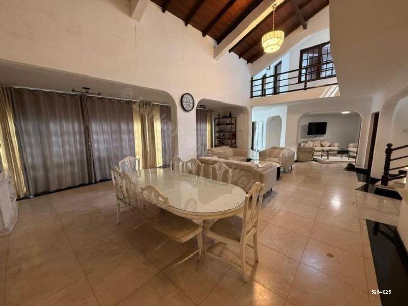 Living Room - House for rent in Colombo 7