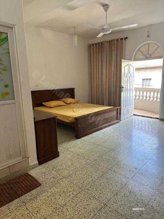 Commercial for sale in Colombo 13
