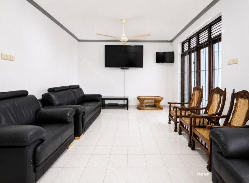 Living Room - House for rent in Colombo 4