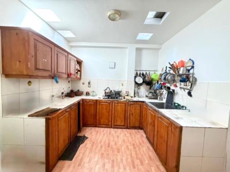 Kitchen - House For Sale In Narahenpita – Colombo 05