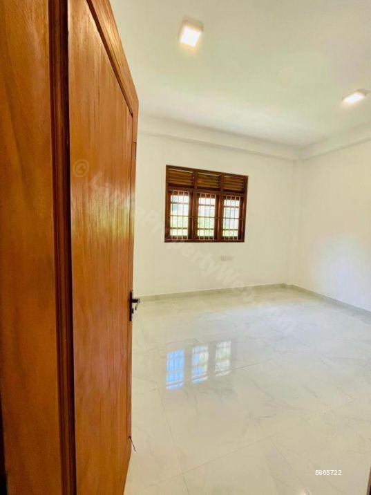 House for sale in Pannipitiya