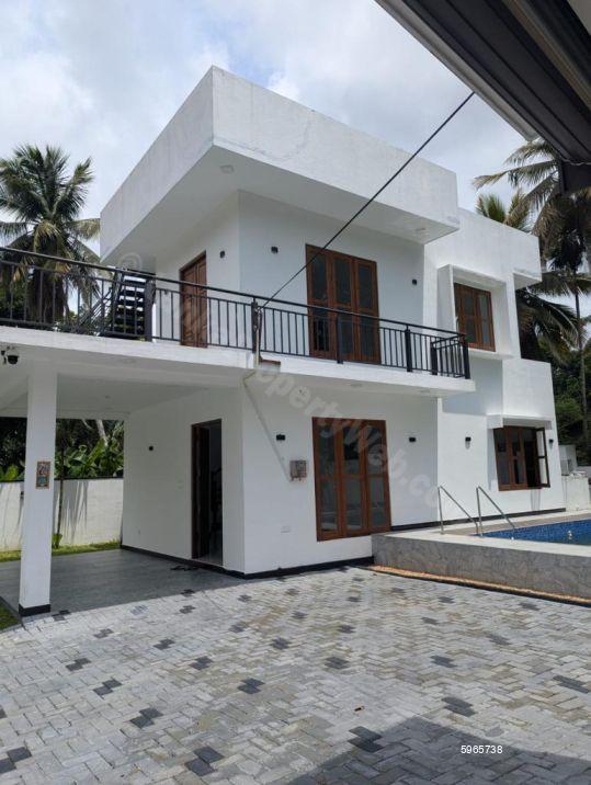 Exterior - House for sale in Kiribathgoda
