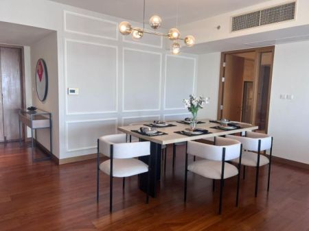 Dining room - Shangri La - Luxury 2-Bedroom Apartment for Rent 