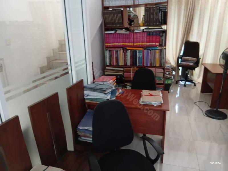 Commercial for rent in Colombo 8
