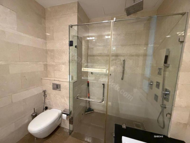 Bathroom - Apartment for rent in Colombo 7