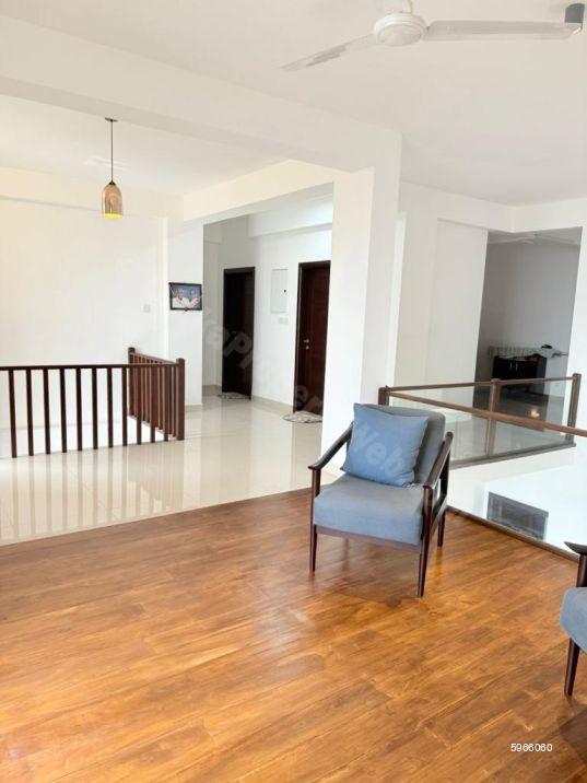 Living Room - Apartment for sale in Colombo 4