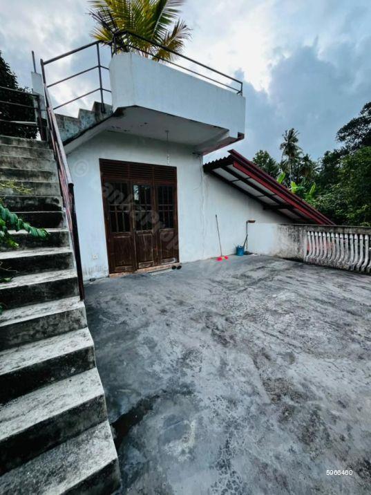 Exterior - House for sale in Kelaniya