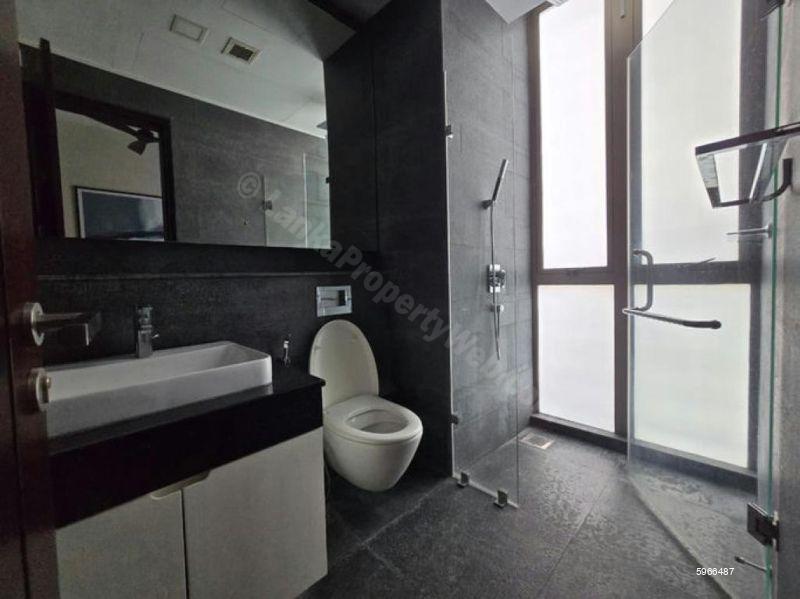 Bathroom - Apartment for rent in Colombo 7