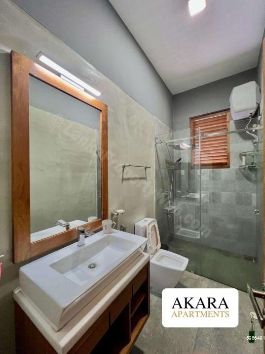 Bathroom - House for rent in Battaramulla