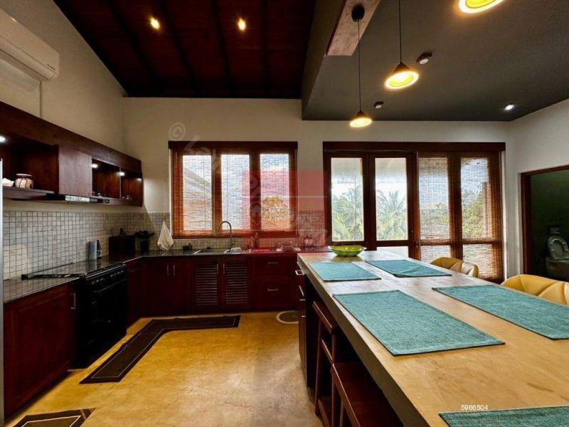 Kitchen - House for rent in Battaramulla