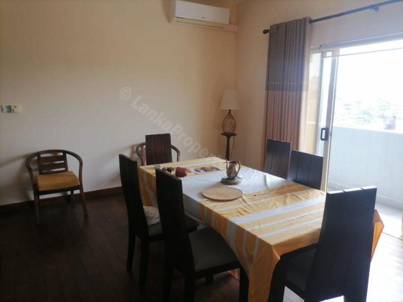 Apartment for rent in Colombo 5
