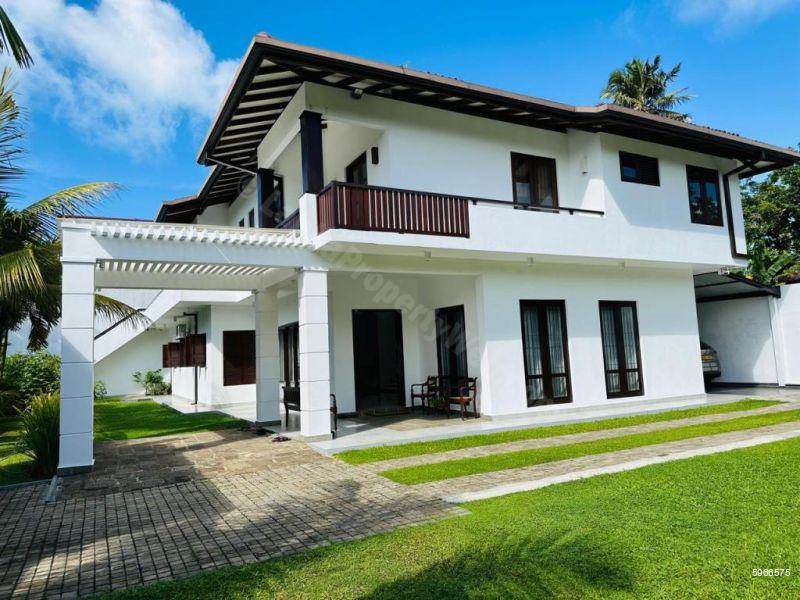 House for sale in Matara